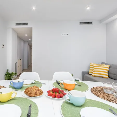 Central Apartment 1A 50M Beach רוזס
